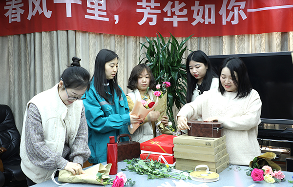 1717727374408252.jpg 5B2A9398.JPG